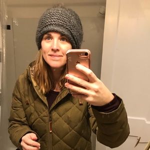 Meet your Posher, Elizabeth